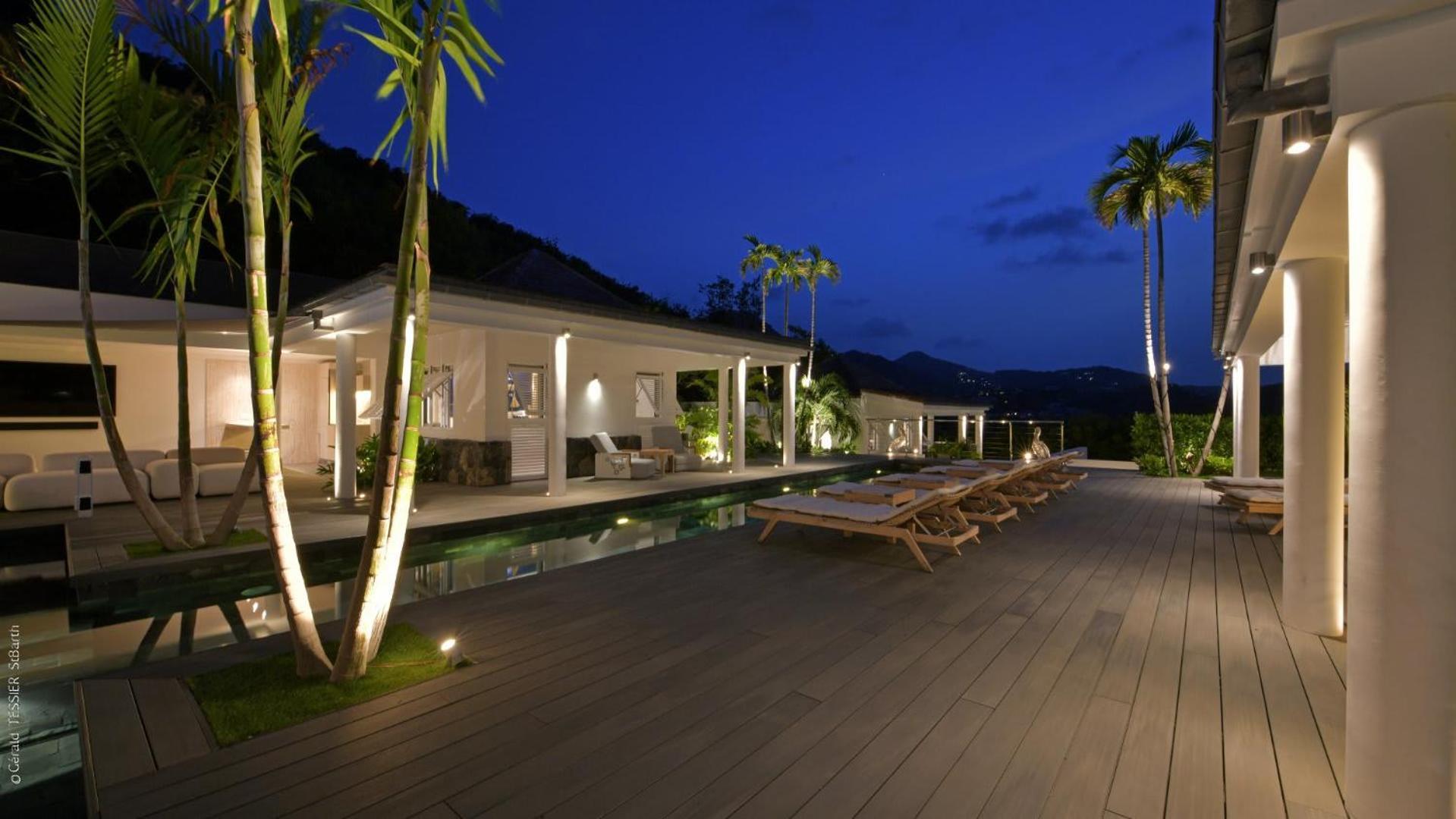 Modern Villa With Two Swimming Pools Petit Cul-de-Sac Εξωτερικό φωτογραφία