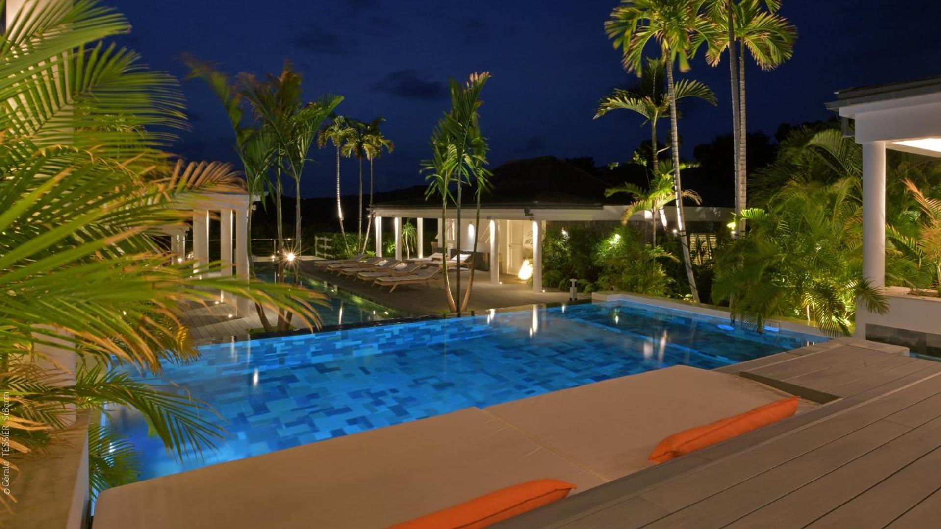 Modern Villa With Two Swimming Pools Petit Cul-de-Sac Εξωτερικό φωτογραφία