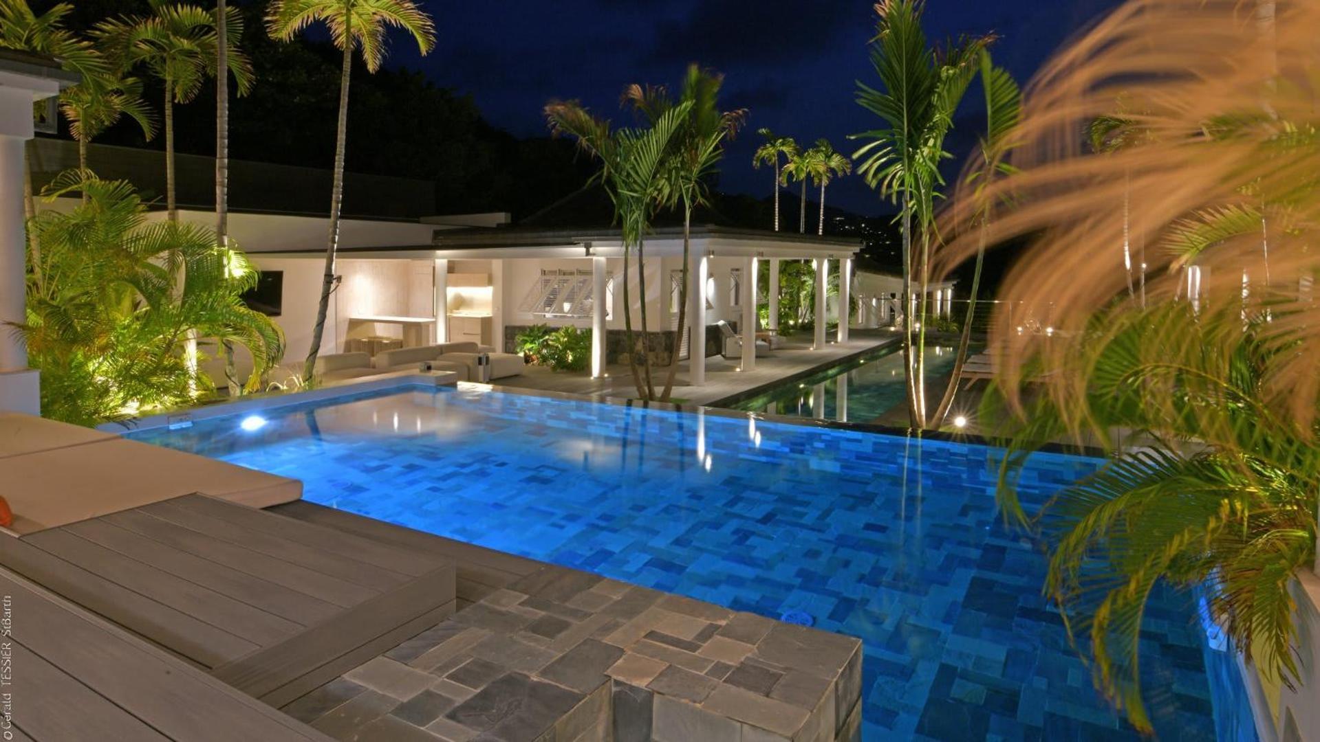Modern Villa With Two Swimming Pools Petit Cul-de-Sac Εξωτερικό φωτογραφία
